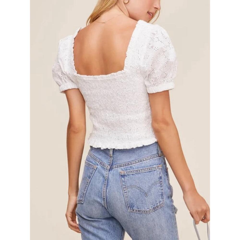 ASTR The Label Women’s Hudson Top White Eyelet Pique Smocked Bodice Size M NWOT - Picture 4 of 12